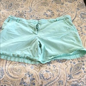 Crown & Ivy plus size 24 shorts